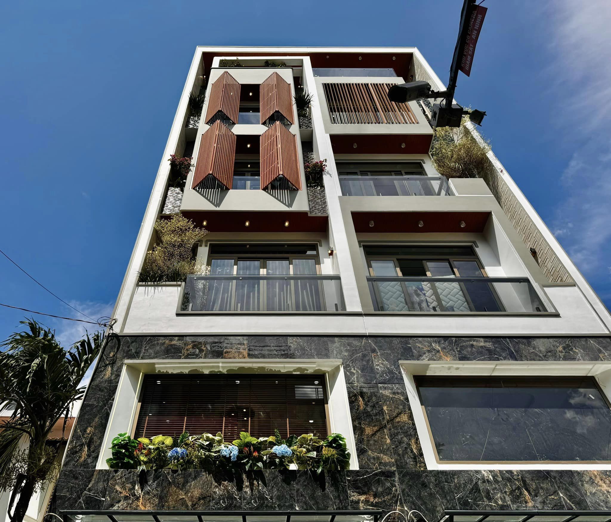 Slide Image